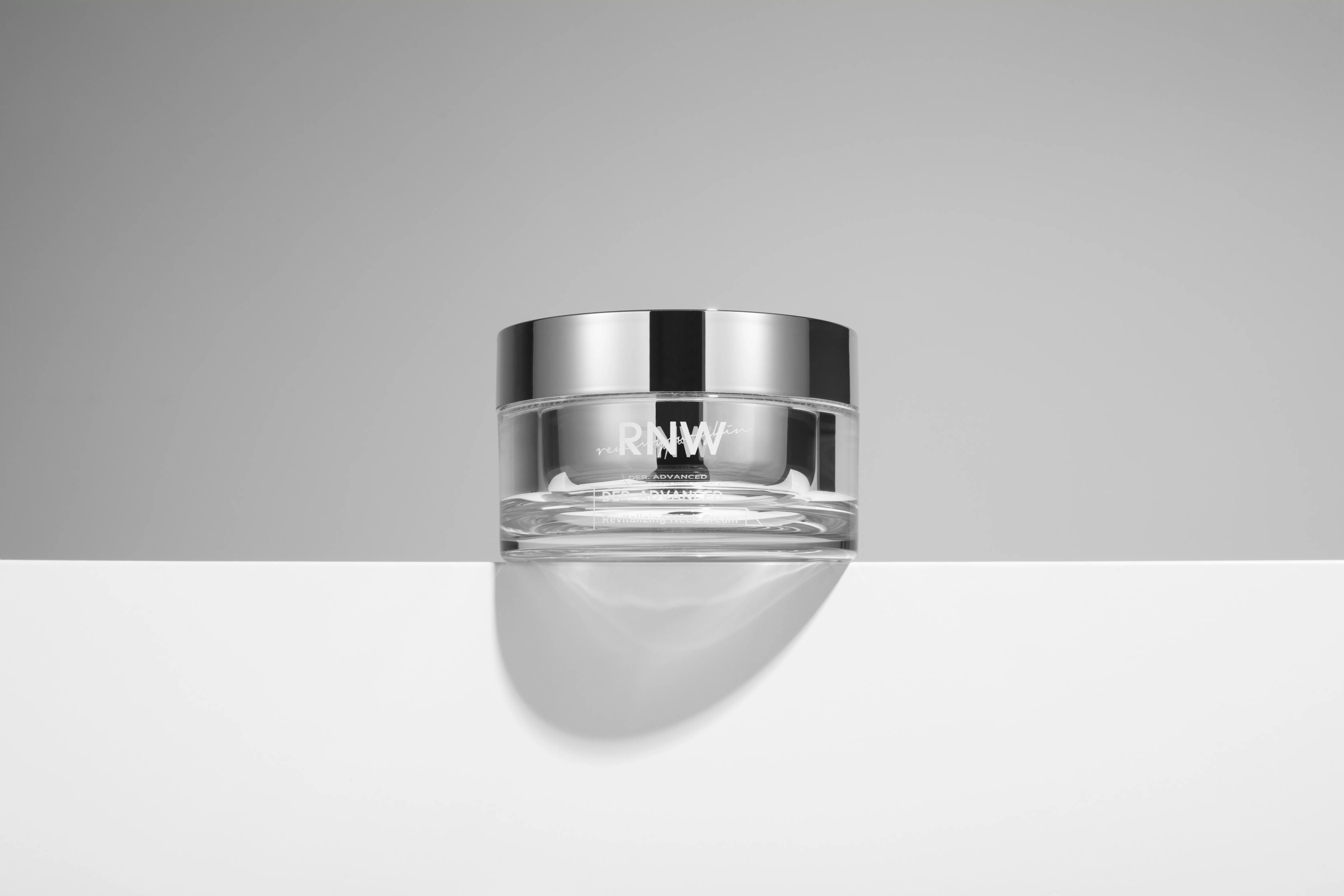 REVITALIZING NECK CREAM – Imaginea 3