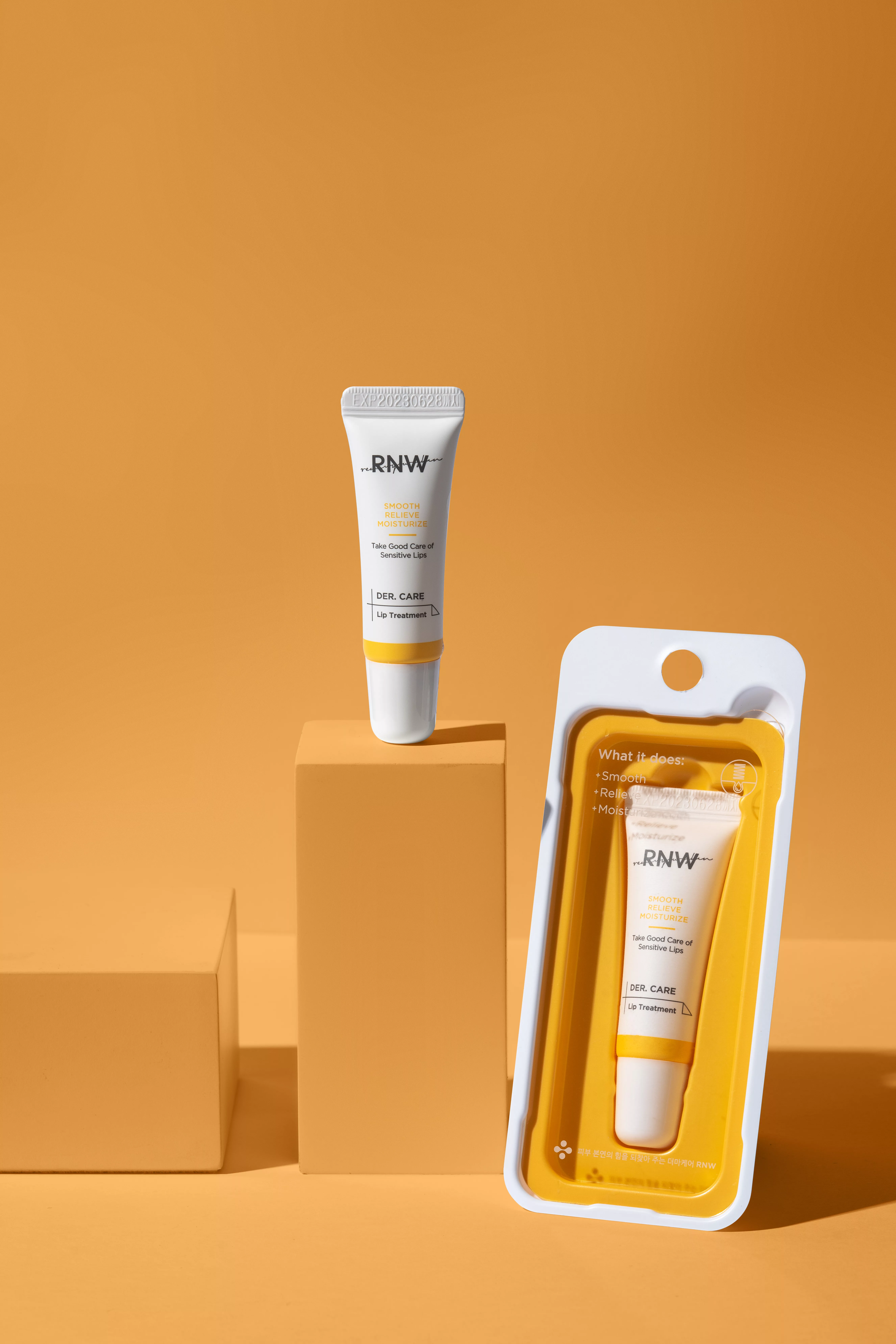 LIP TREATMENT – Imaginea 2